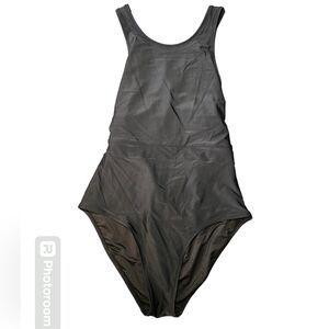 One piece bathing suit | Size XL